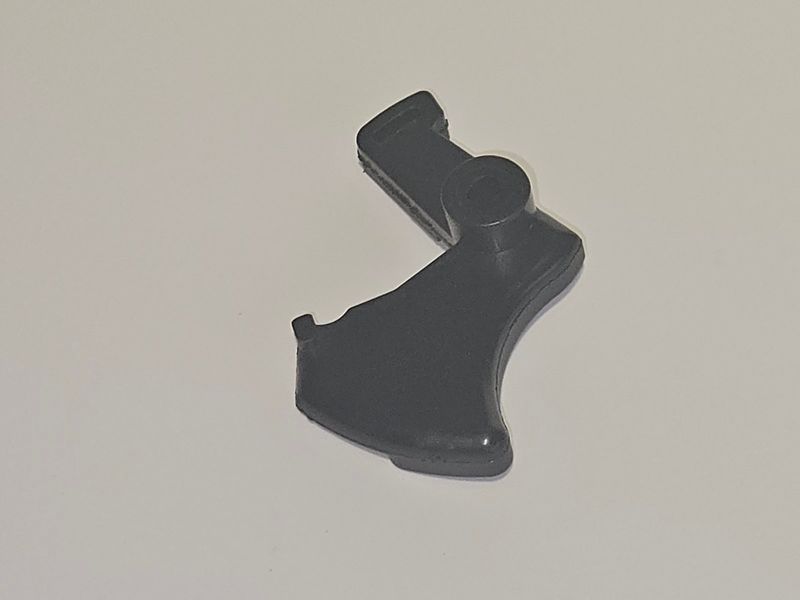 Курок ручки газу для бензопили ST MS 170/180 THROTTLE-TRIGGER-STMS170180 фото