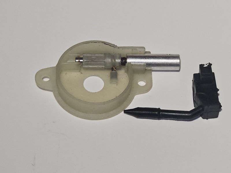 Маслонасос в сборе для бензопилы Hus 136, 137, 141, 142 H-OILPUMP-136142 фото