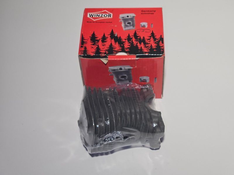 Поршневая &Oslash;40 к бензопиле Hus 137&ndash;142 CYL-KIT-40-HUS137142 фото