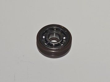 Підшипник колінвала з сальником до бензопили Hus 137&ndash;142 CRANK-BEAR-SEAL-HUS137142 фото