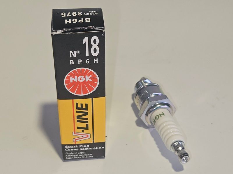 Свеча 2Т M14&times;1.25 L12.7 "NGK" для скутера Honda Dio AF-27 / Honda Dio AF-28 IGN-DIO27-NGK-BPR фото