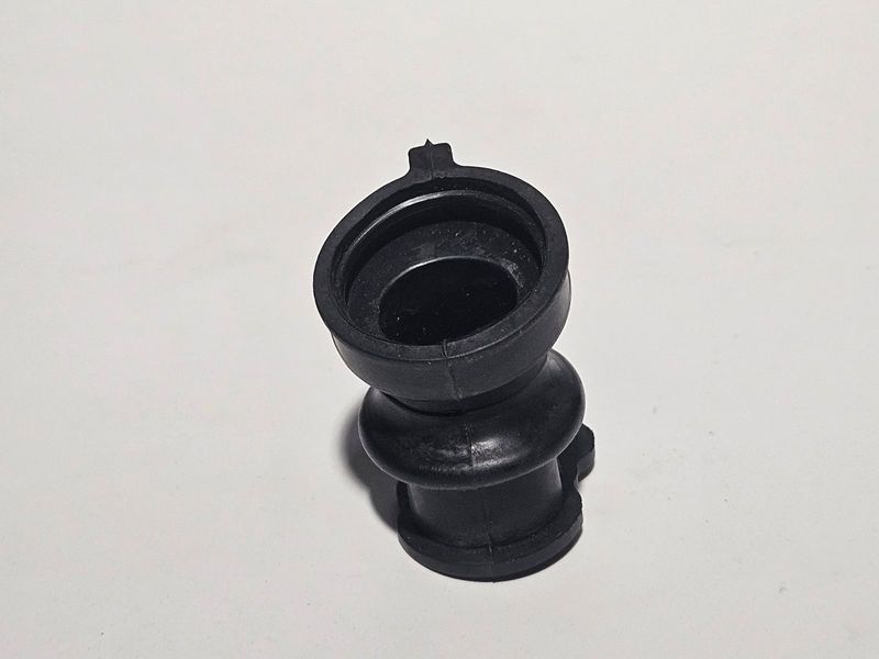 Патрубок для бензопили MS 341, MS 361 MS341-361-INTAKE-PIPE фото