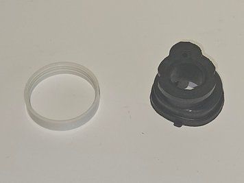 Патрубок карбюратора + кольцо для бензопилы ST MS 170/180 CARB-HOSE-RING-STMS170180 фото