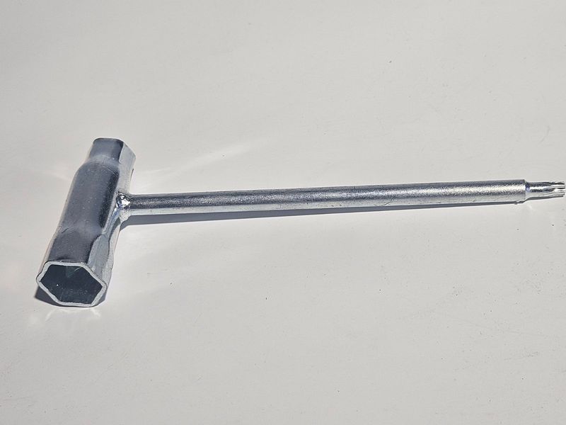 Ключ свечной 13&times;19 + звёздочка TORX T27 для бензопил MS 210, 230, 250 TLS-MS210-250-13x19-T27 фото